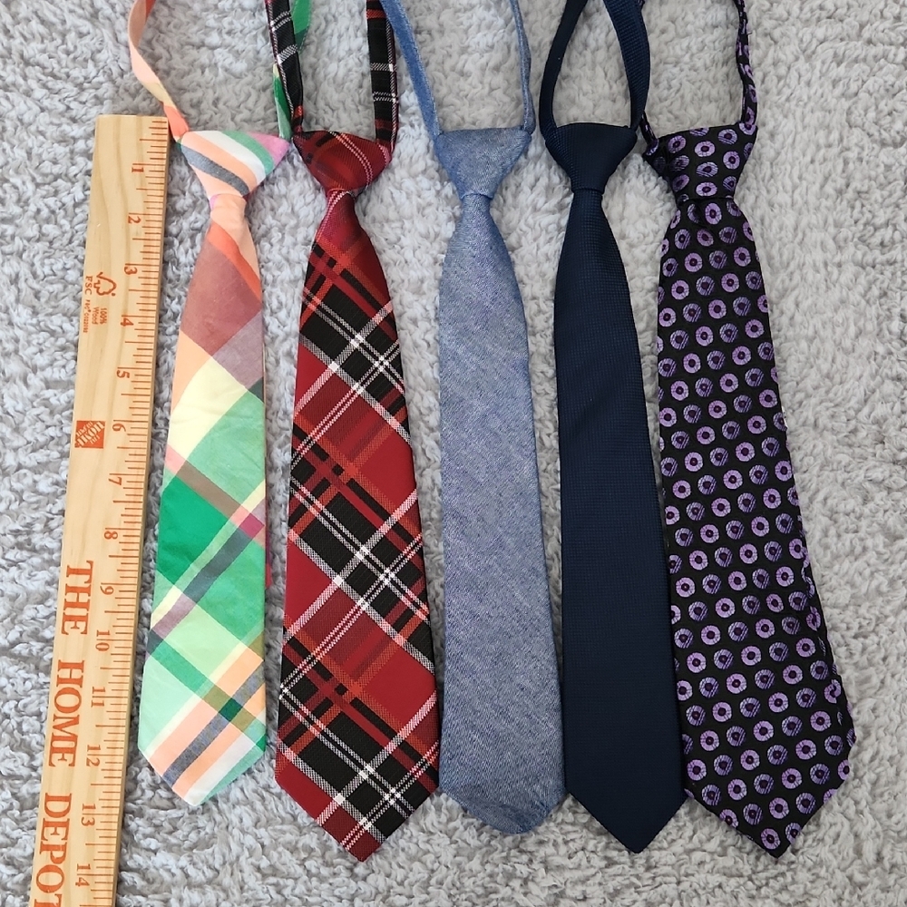 Boys Tie Bundle • 5 Dress Ties • Plaid, Solid & Patterned Styles - Picture 3 of 3